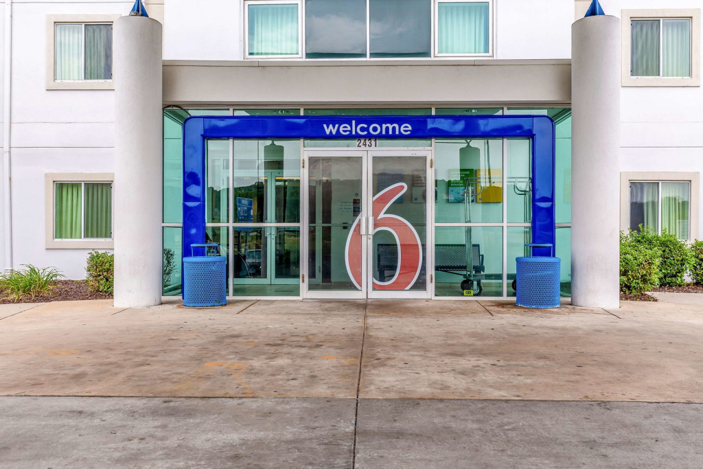 Motel 6 Caseyville, IL - Caseyville Il