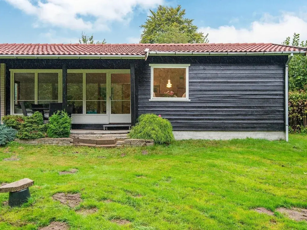 6 Person Holiday Home in Ebeltoft