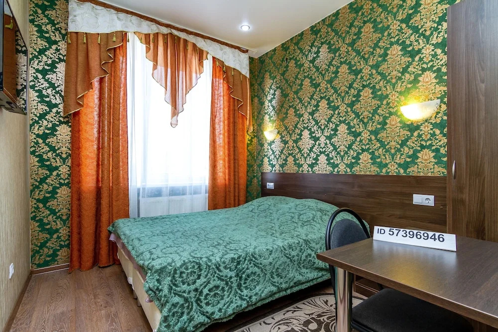 2 Bedrooms Standard Family room