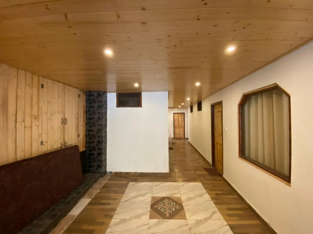Hotel Hadimba Palace Manali - Général