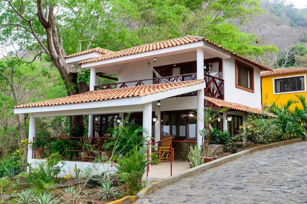 Apoyo Resort & Conference Center