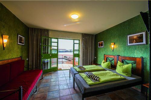 Seminar and guesthouse Flussbad Gartenstrasse by null