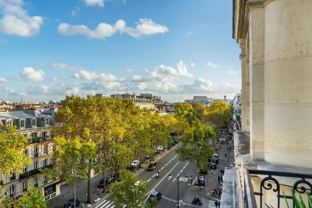 Stylish Vintage 3BR Apartment in Le Marais by GuestReady - Chambres