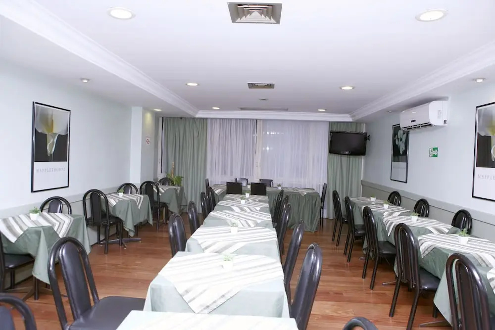 Hotel Plaza Apolo - Général