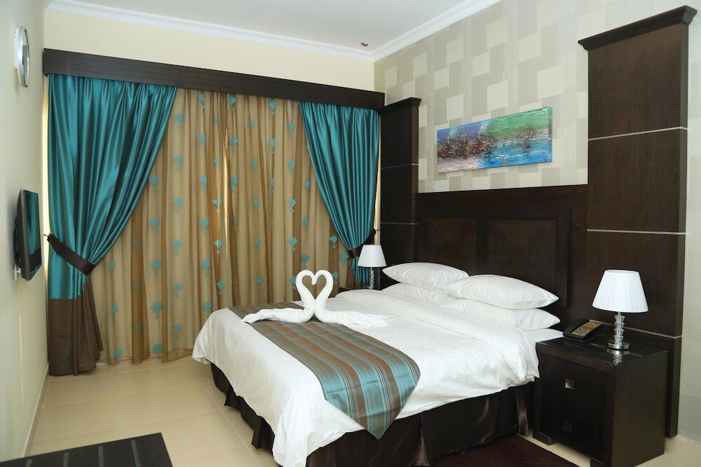 Ivory Grand Hotel Apartments