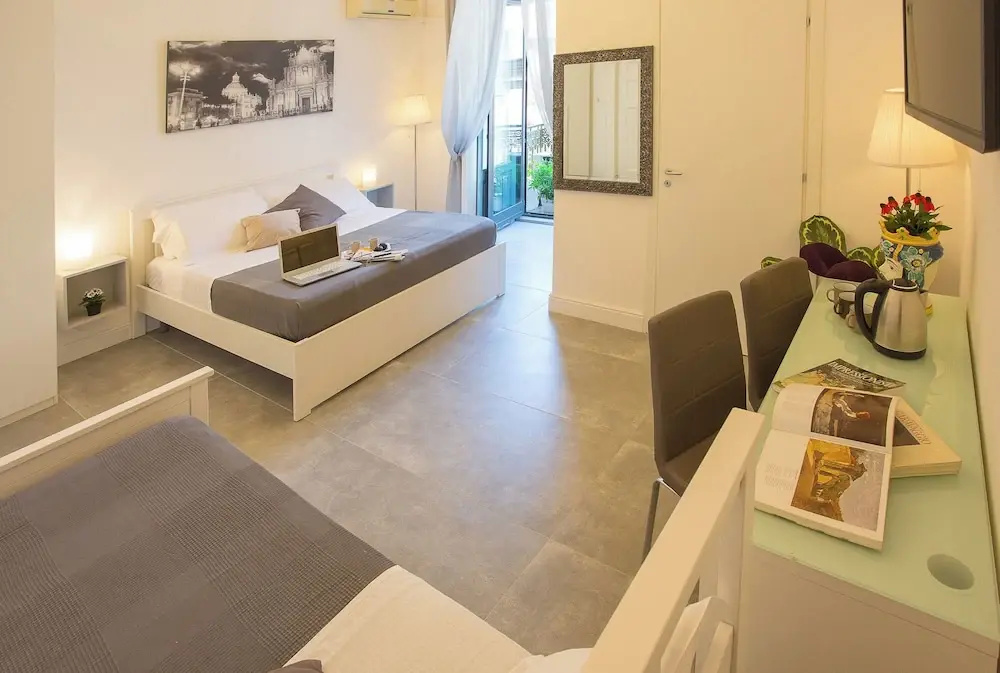 Standard Triple room with balcony