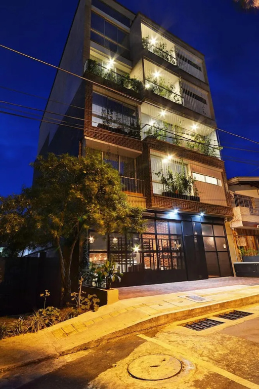 Manila House