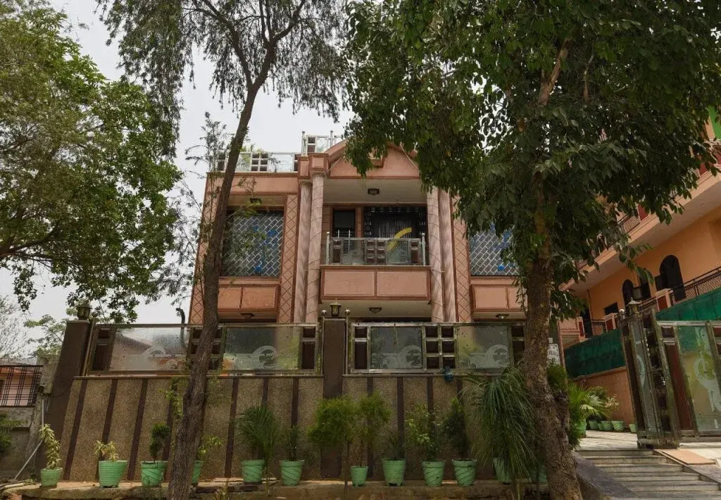 Home Feeling Accomodation By OYO Rooms