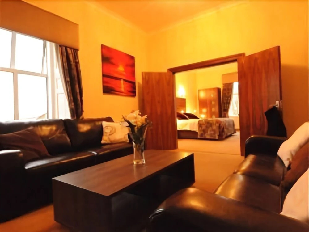 Burnhouse Manor Hotel - Général