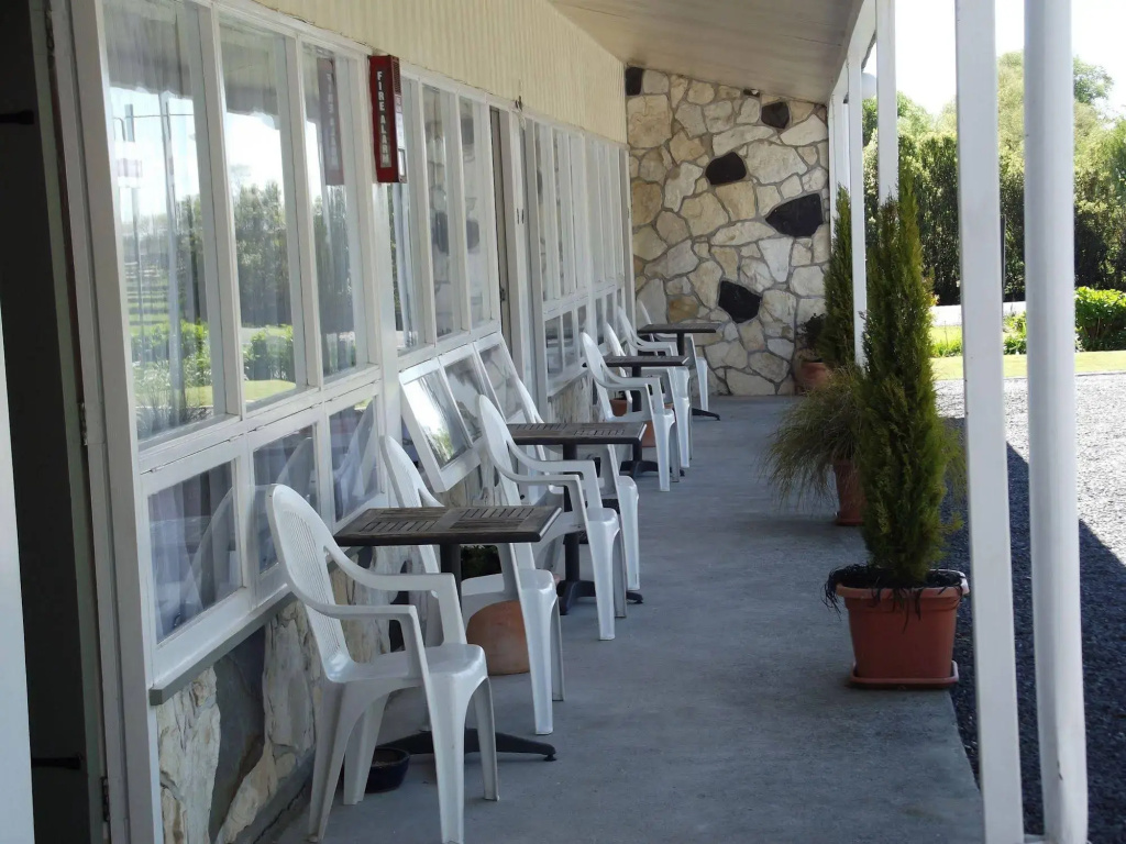Tower Road Motel