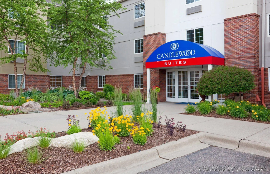 Sonesta Simply Suites Minneapolis Richfield