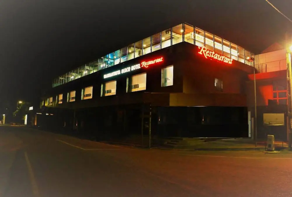 Hotel Hambanthota Rest house