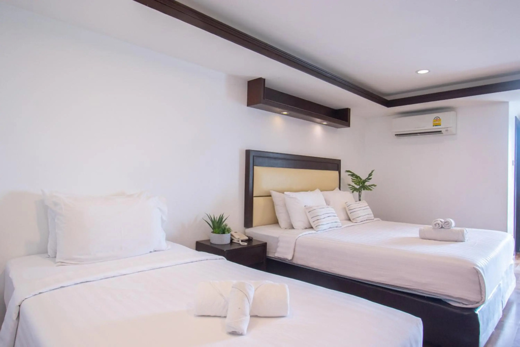Initial Hua Hin