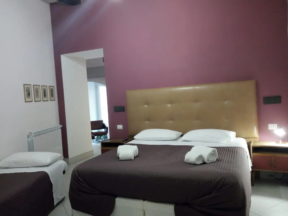 Comfort room