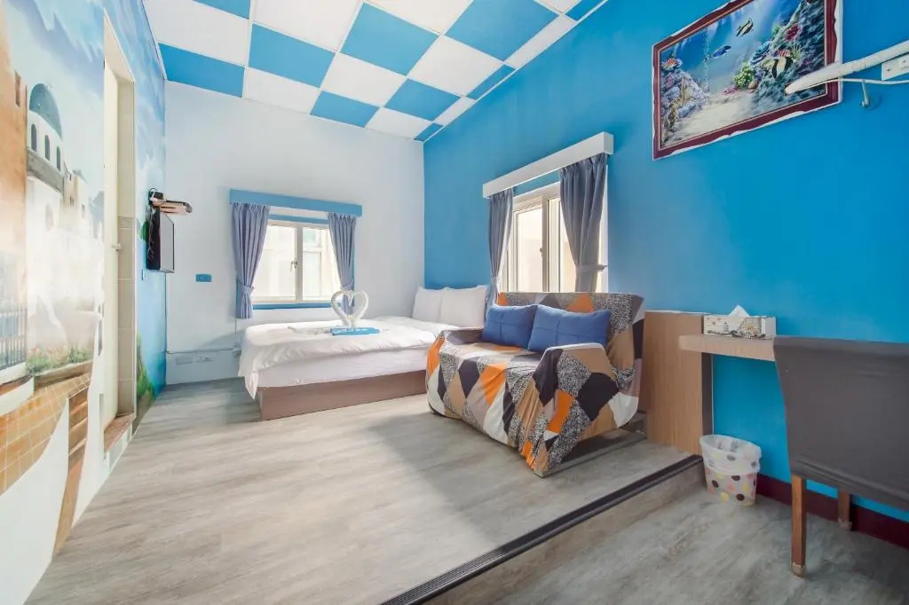 Standard Double room (full double bed)