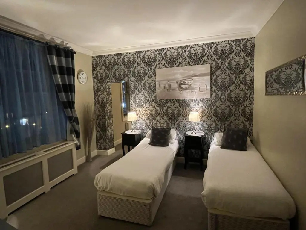 The Commercial Bar & Hotel - Chambres