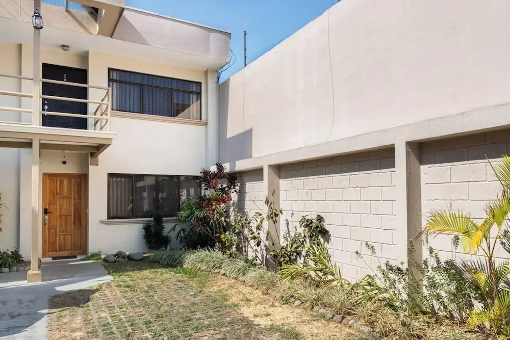 Beautiful Condo Just Steps From Avenida Escazu in an Unbeatable Location