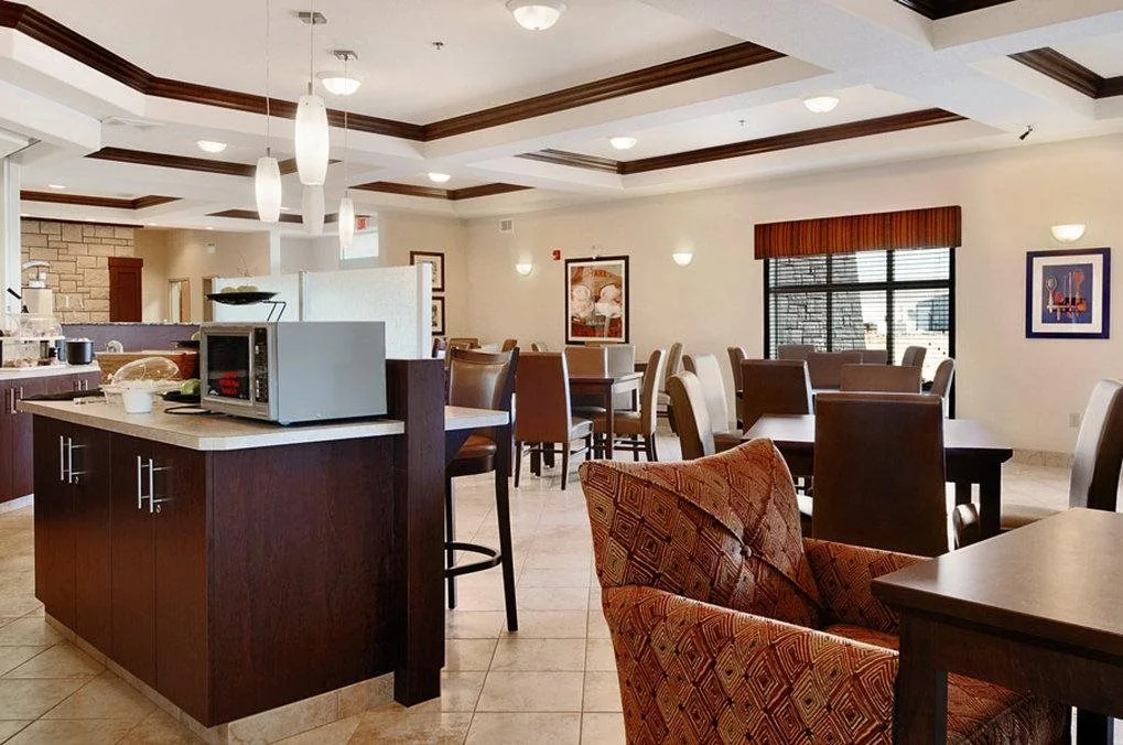 Food & Beverage