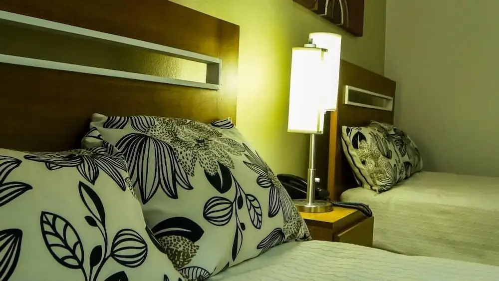 Dpravia Hotel SRL - Chambres