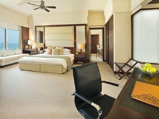 Danat Jebel Dhanna Resort