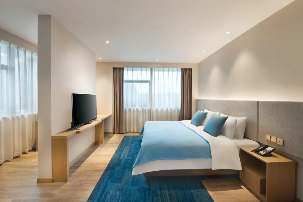 Executive Double room (full double bed)
