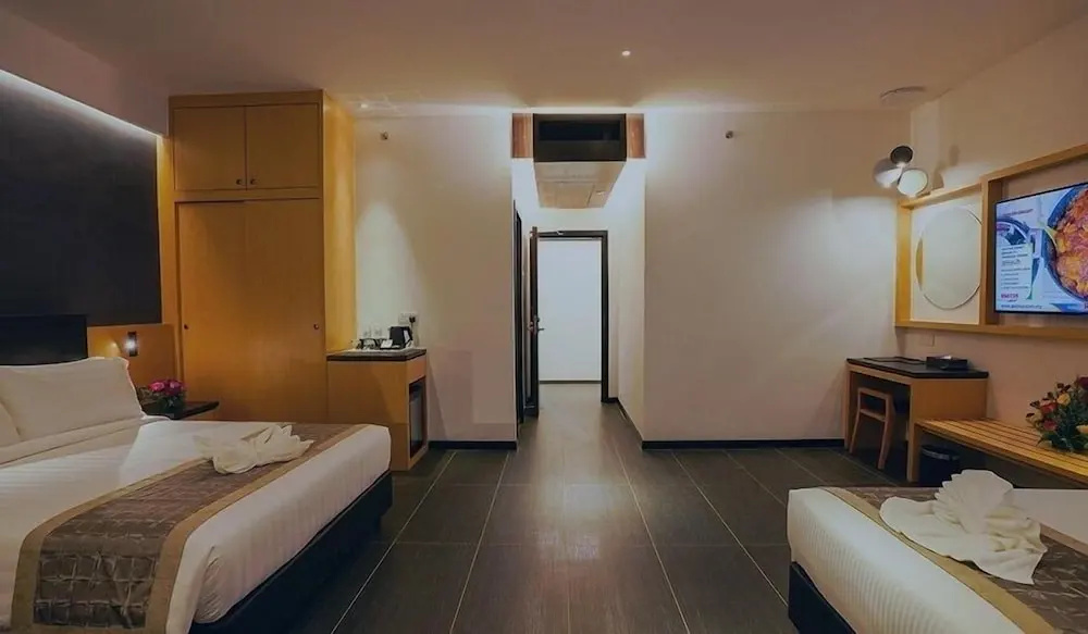 TSR Seafront Hotel - Chambres