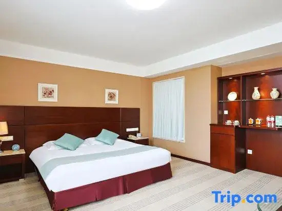 Premier room
