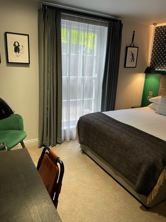The Churchill Hotel image General