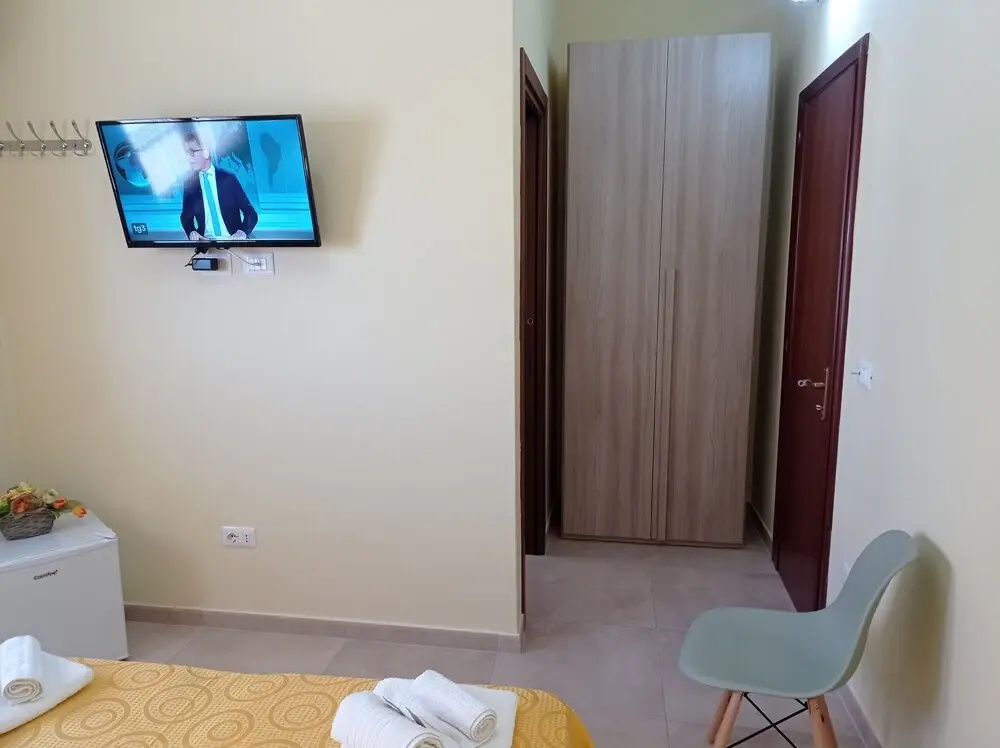 Comfort room