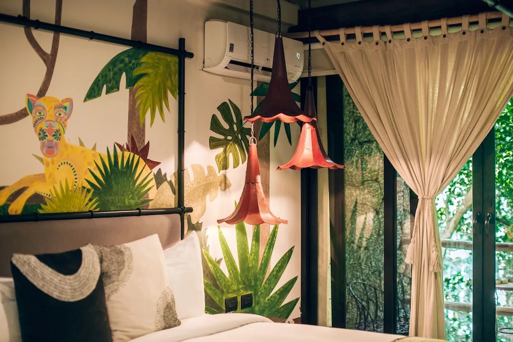 Suite with balcony