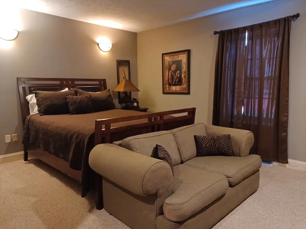 Standard Double room (full double bed)