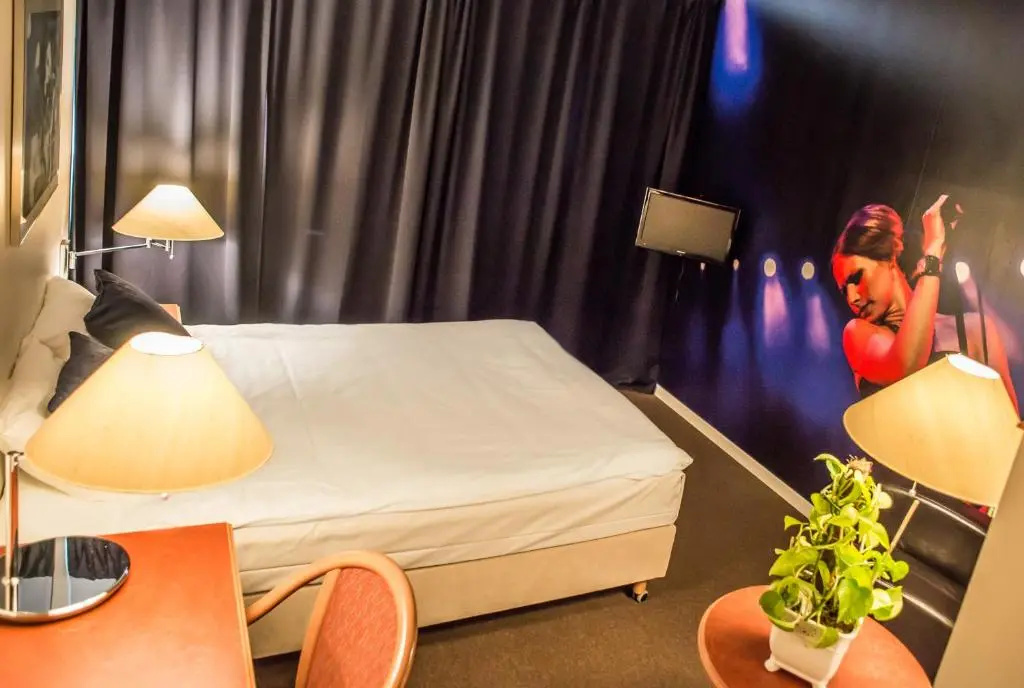 Hotell Hulingen - Chambres