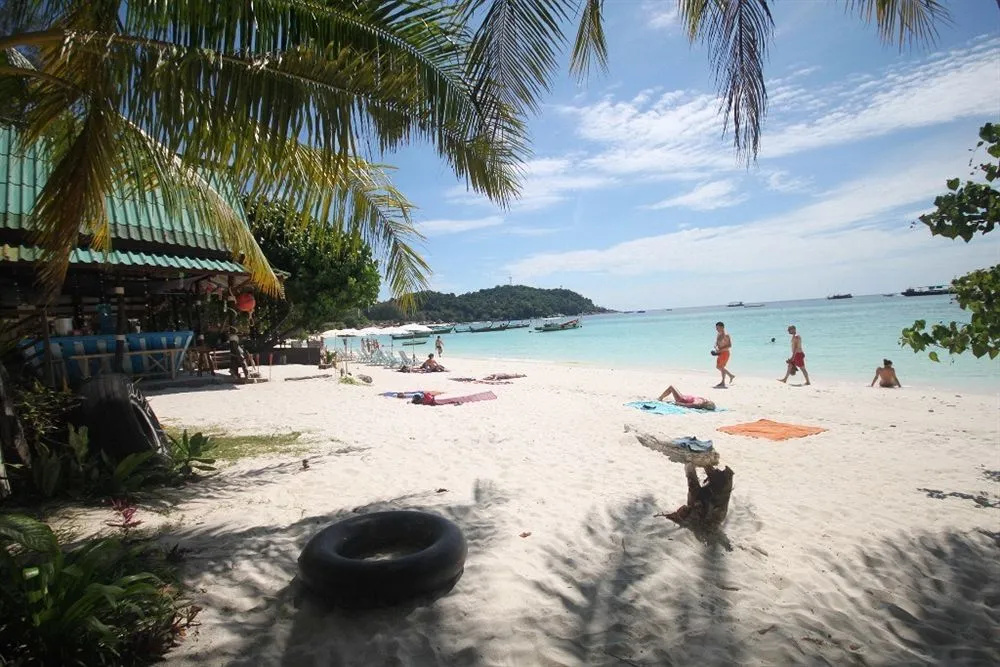 Beach & Waterfront