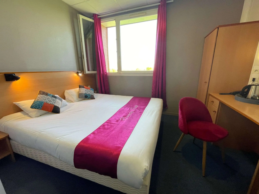 Voir la photo 2 — Hôtel le Saint-Aubin