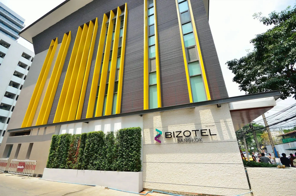 Bizotel Premier Hotel & Residence — фото