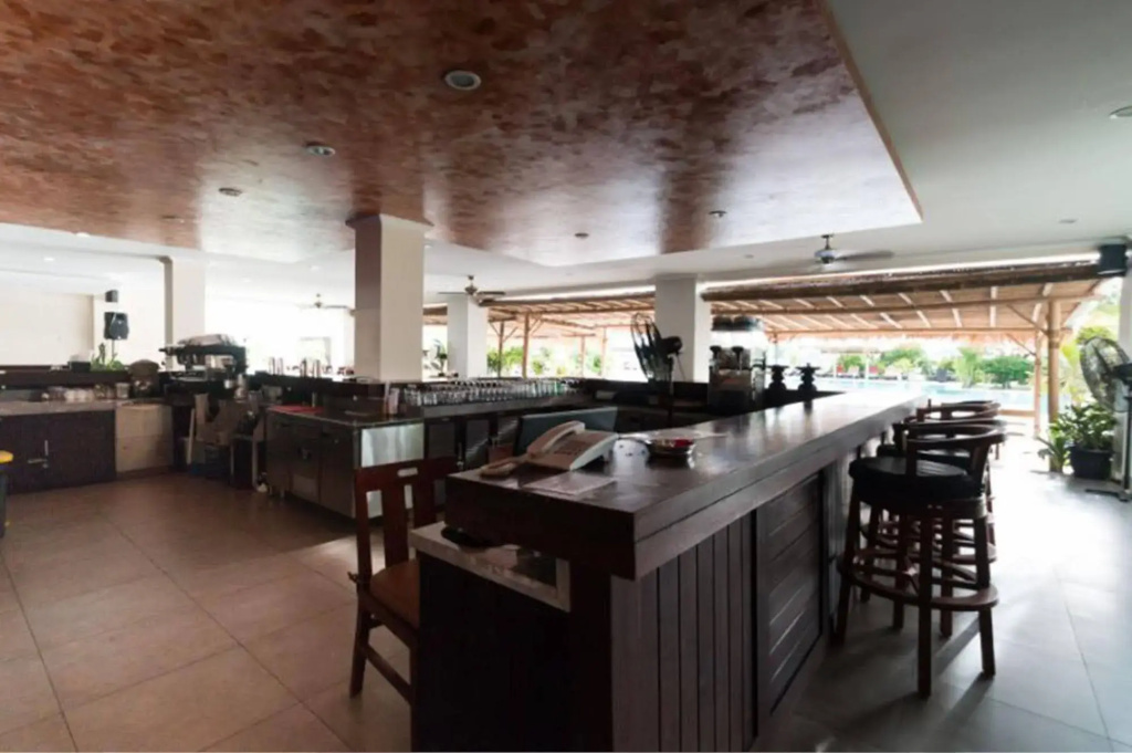Peninsula Bay Resort - Général