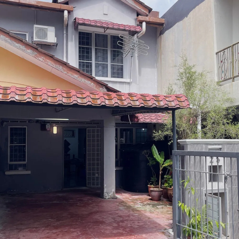 Z&S Mahkota Homes - Homestay