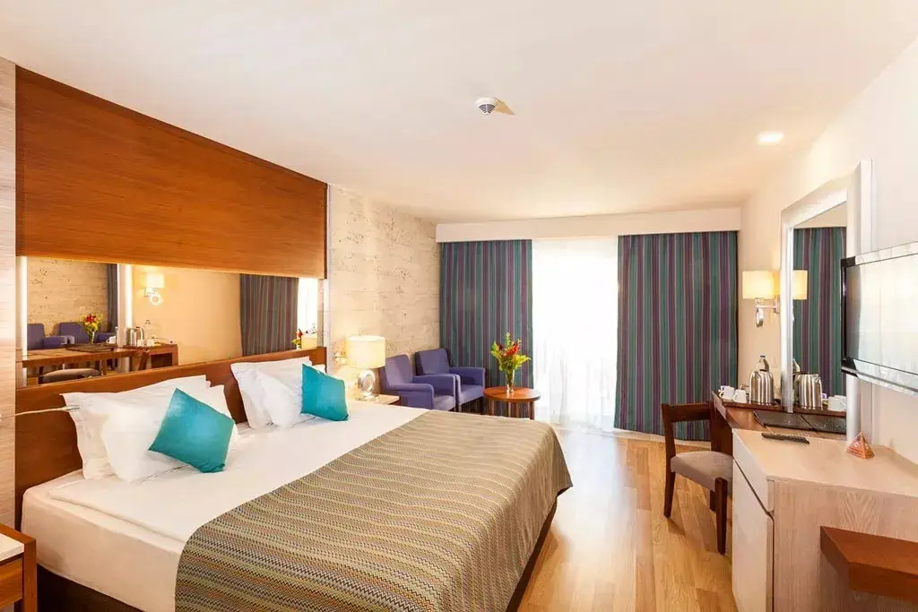Duplex room