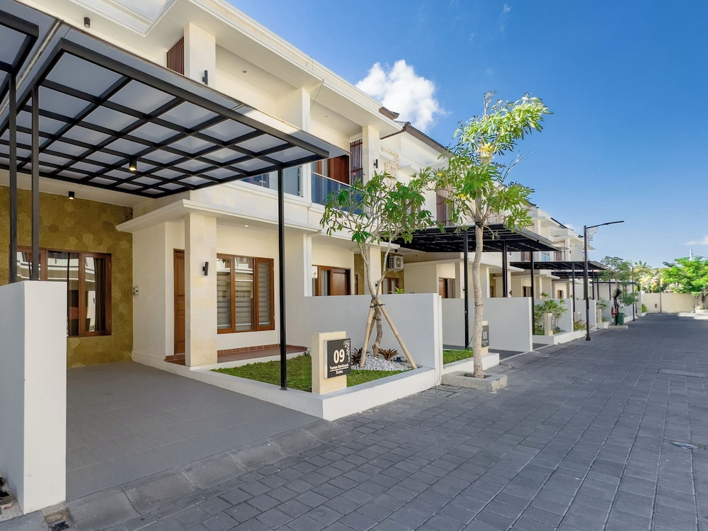 De Amelia Seminyak Villa by Nagisa Bali