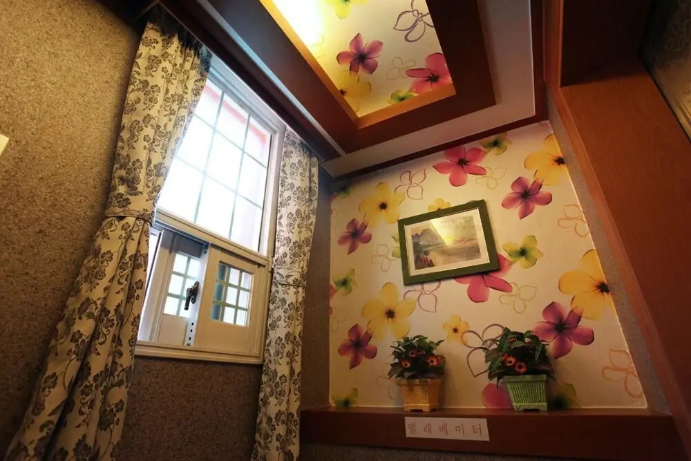 Hotel photo 16