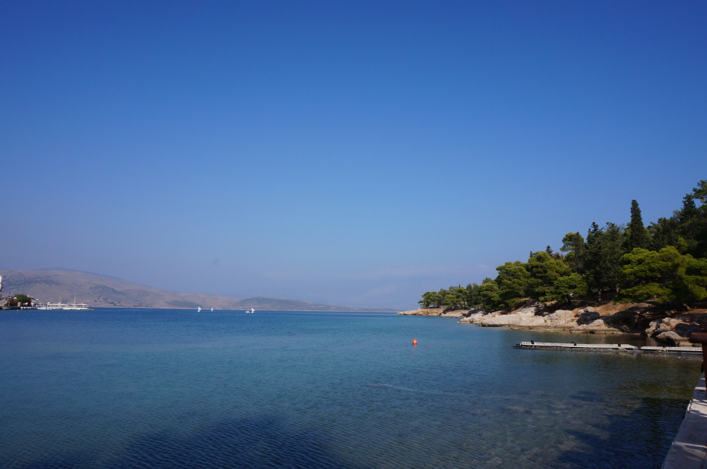 Beach & Waterfront