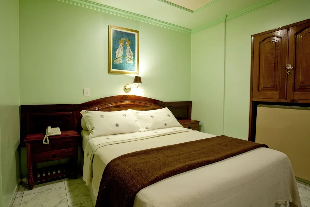 Krystal Hotel - Chambres