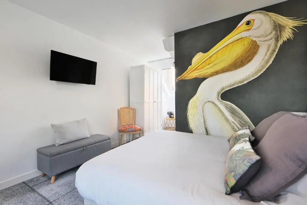 Comfort room