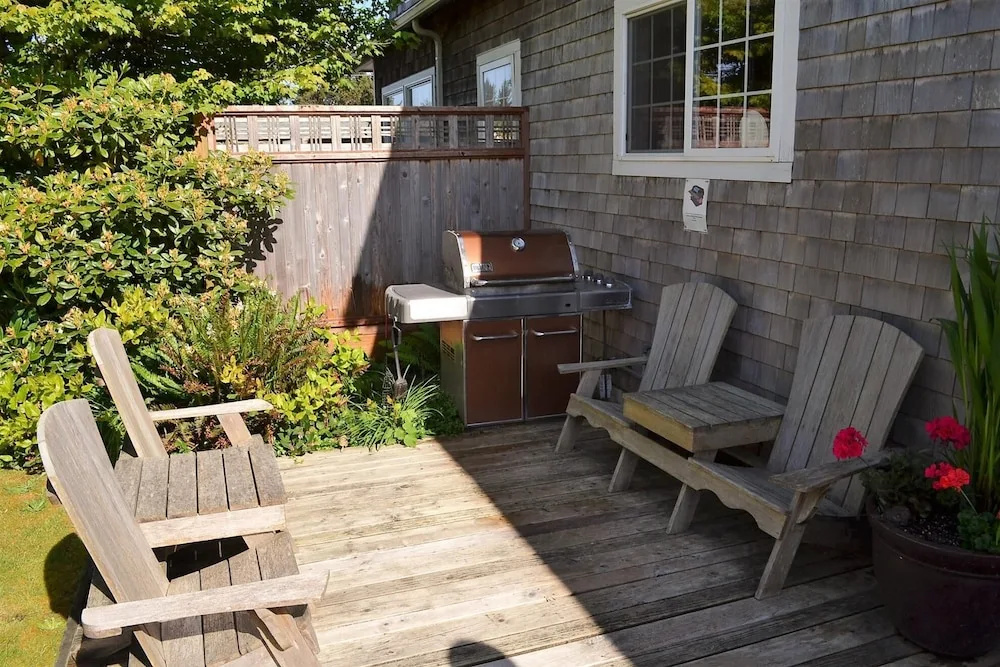 94 S Cottage #3