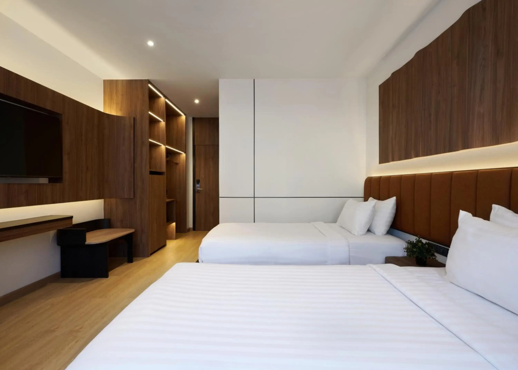 Panmanee Hotel — 3