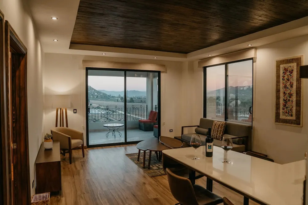 Montefiori | Vinos Paoloni by null