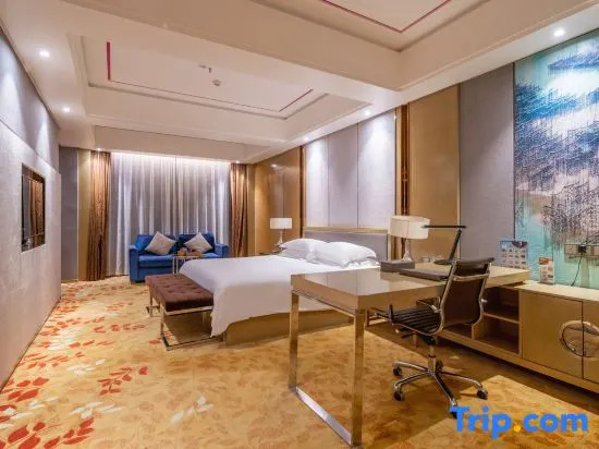 Deluxe Double room (full double bed)