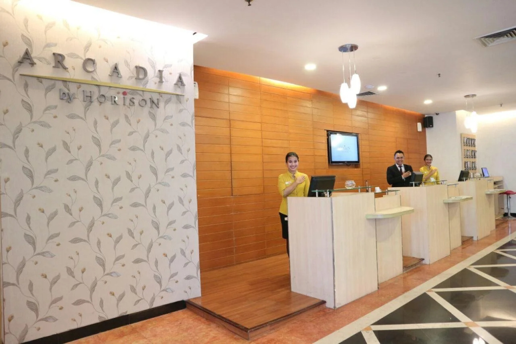 Lobby & Reception