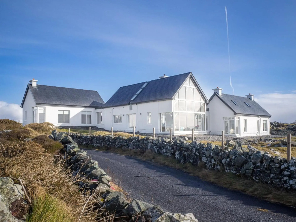 Doleen Quay House