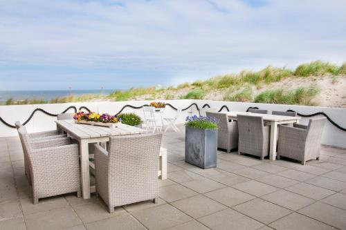 Beach & Waterfront